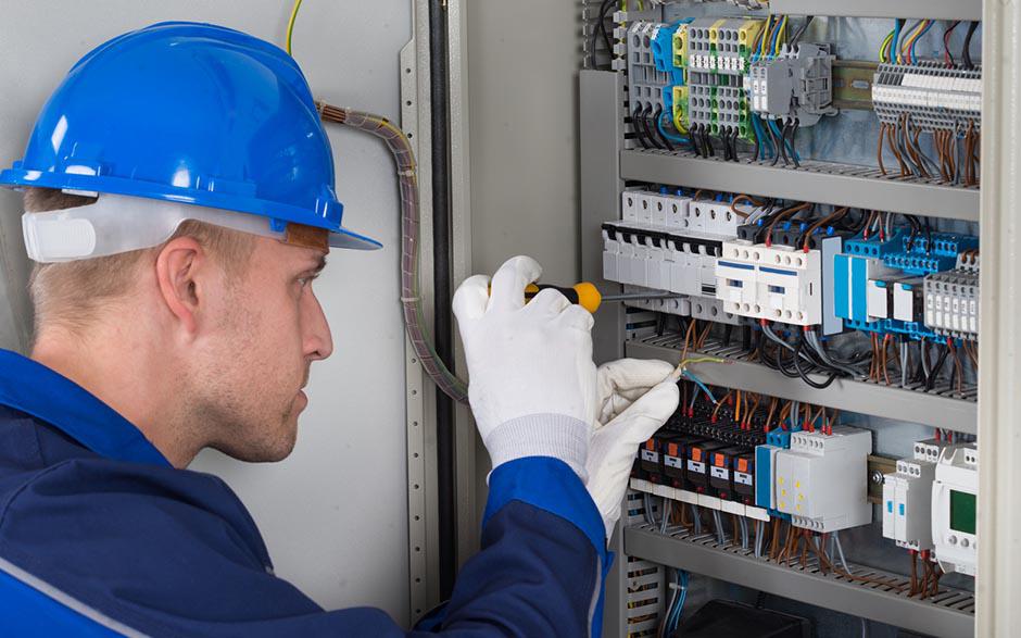 électricien maintenance Saint-Fargeau-Ponthierry