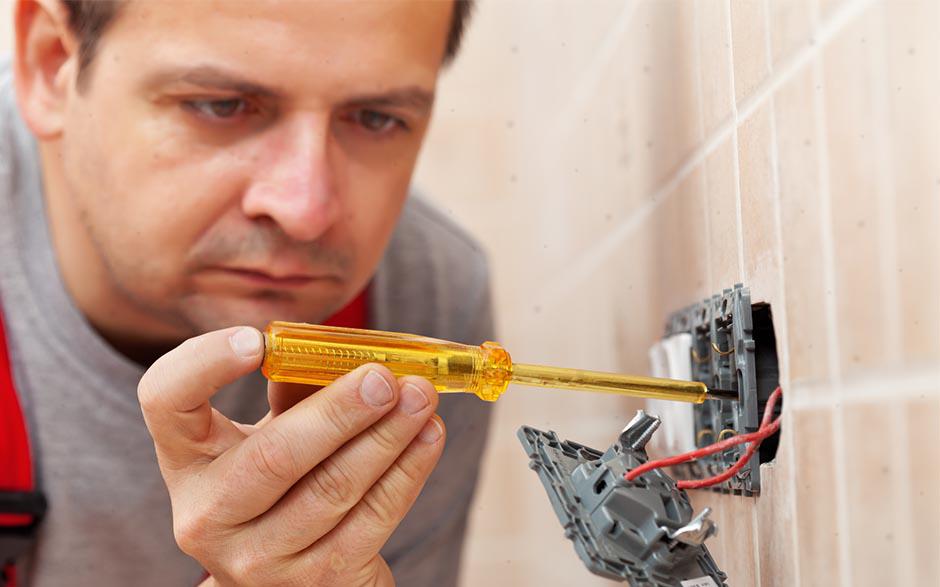 cherche électricien pas cher Fontenay-Trésigny