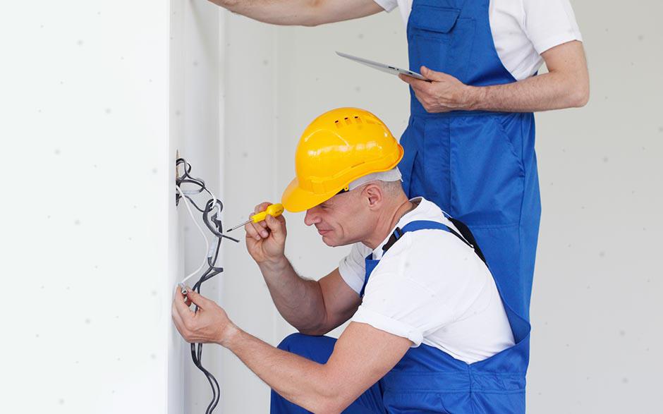 cherche électricien Étampes